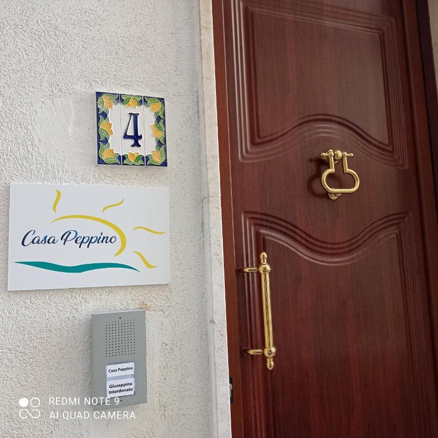 Casa Peppino Letojanni Exterior foto